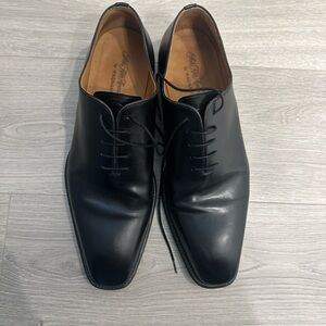 Saks Fifth Avenue by Magnanni Classic Black Oxfords